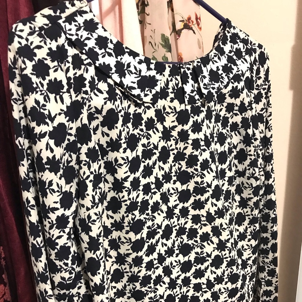Cute Top ALERT!!
